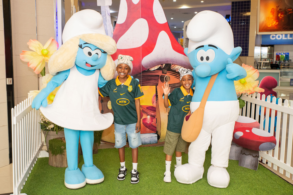 Smurfs Meet & Greet